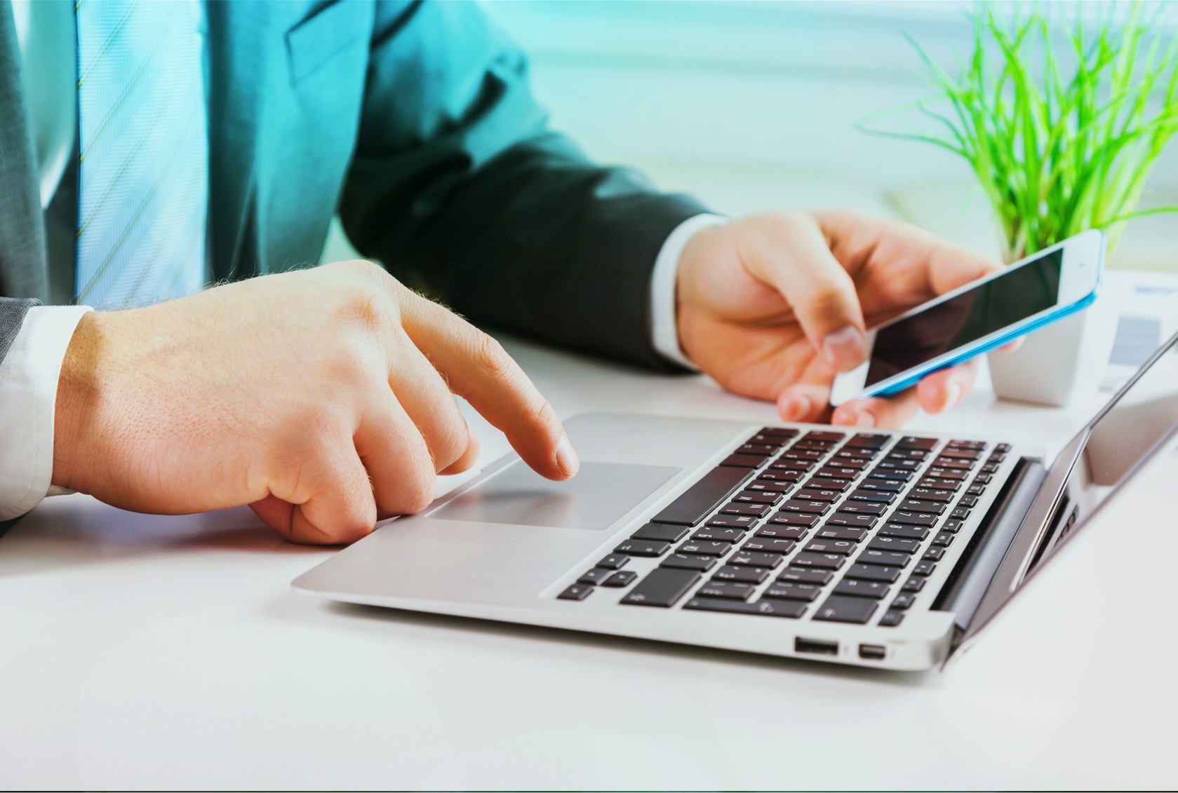 Saiba o que vender pela internet e fature digitalizando seu negócio - Socix